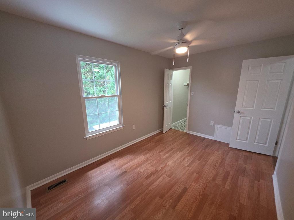 Image 9 of property listing at 17234 BROOKMEADOW LN, Upper Marlboro, MD 20772