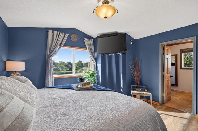 10240 Madison Street NE, Blaine, MN 55434