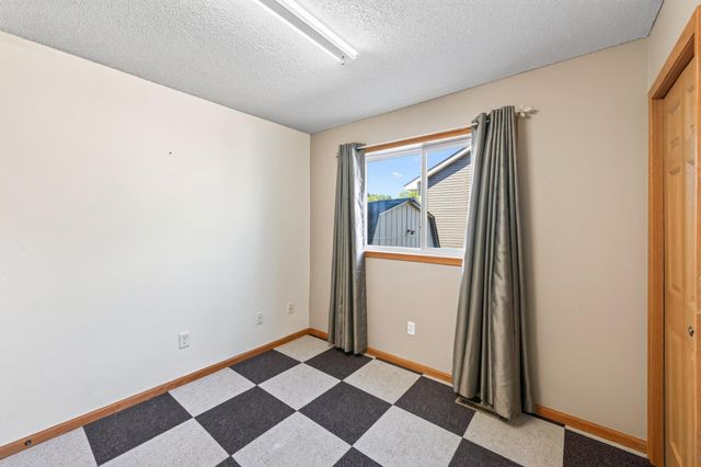 10240 Madison Street NE, Blaine, MN 55434