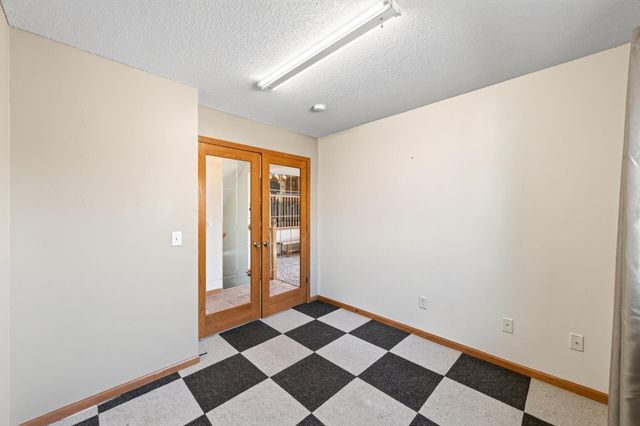 10240 Madison Street NE, Blaine, MN 55434