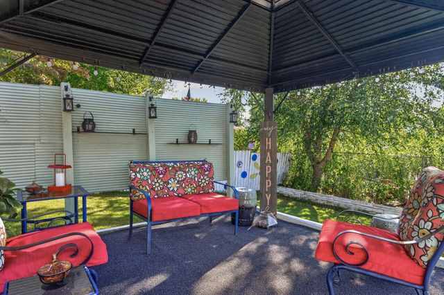 10240 Madison Street NE, Blaine, MN 55434