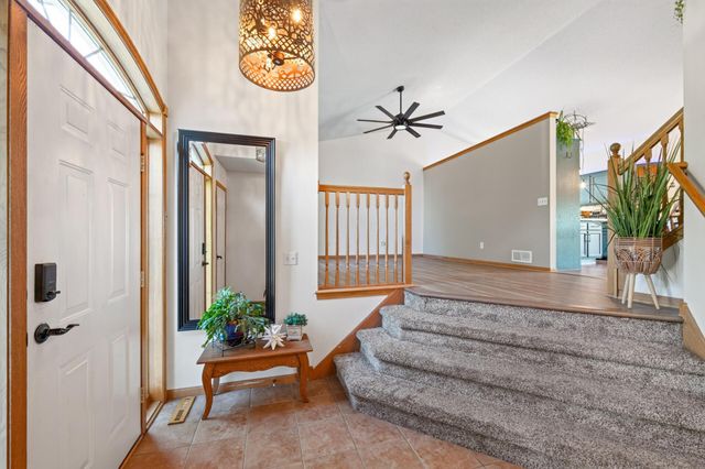 10240 Madison Street NE, Blaine, MN 55434