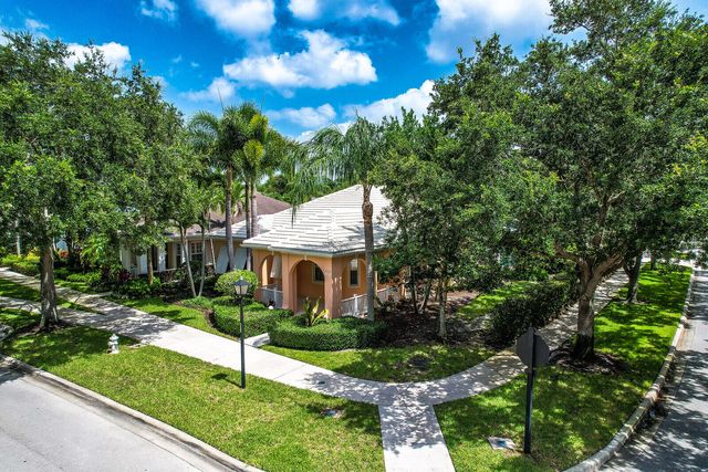 1825 Dakota Drive, Jupiter, FL 33458