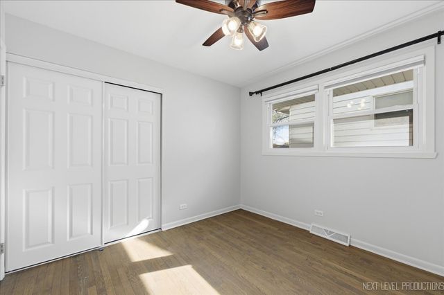 1909 Forrest Boulevard, St. Charles, IL 60174