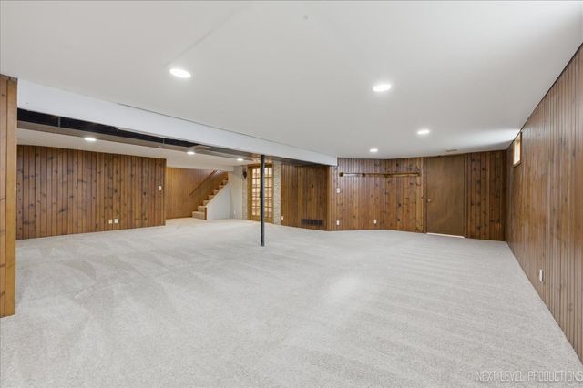 1909 Forrest Boulevard, St. Charles, IL 60174