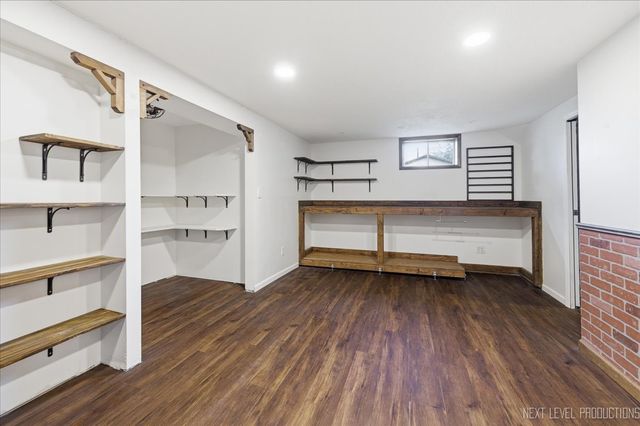 1909 Forrest Boulevard, St. Charles, IL 60174