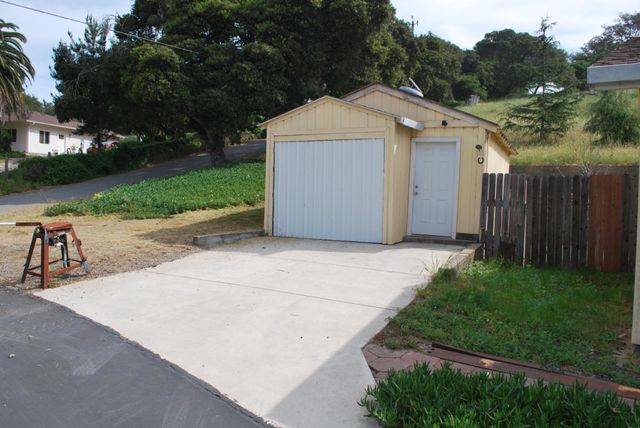 9194 Coker Road, Salinas, CA 93907