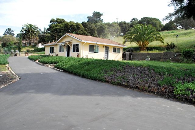 9194 Coker Road, Salinas, CA 93907