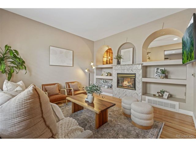 2825 Wyandot St, Denver, CO 80211