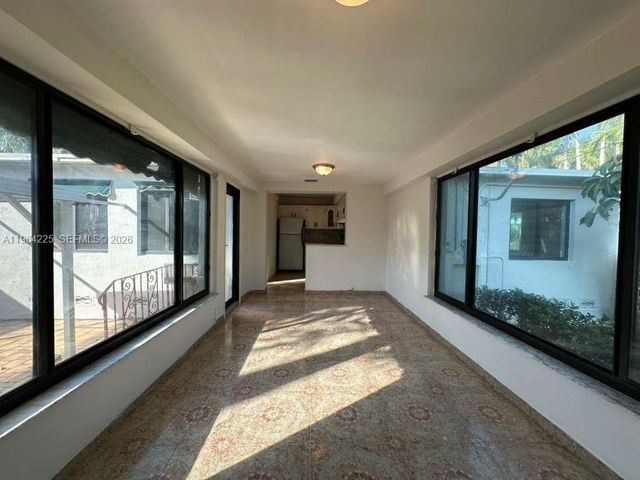 926 Polk St, Hollywood, FL 33019