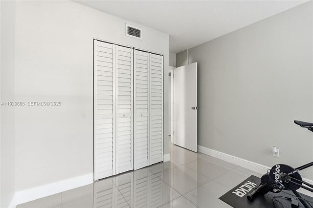 2160 SW 16th Ave 120, Miami, FL 33145