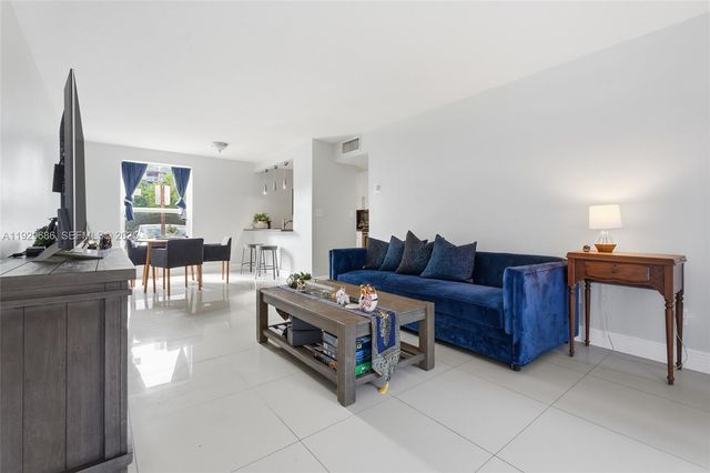 2160 SW 16th Ave 120, Miami, FL 33145