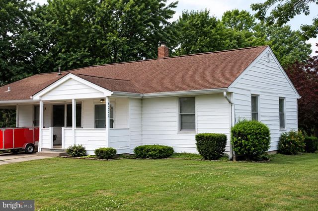 565 LEBO ST, Millersburg, PA 17061