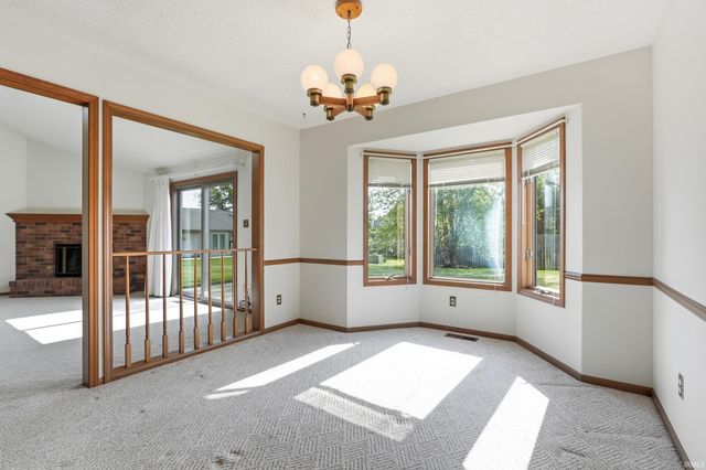 2921 Settlement Creek Run, Fort Wayne, IN 46804