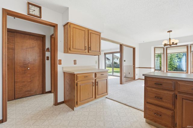 2921 Settlement Creek Run, Fort Wayne, IN 46804