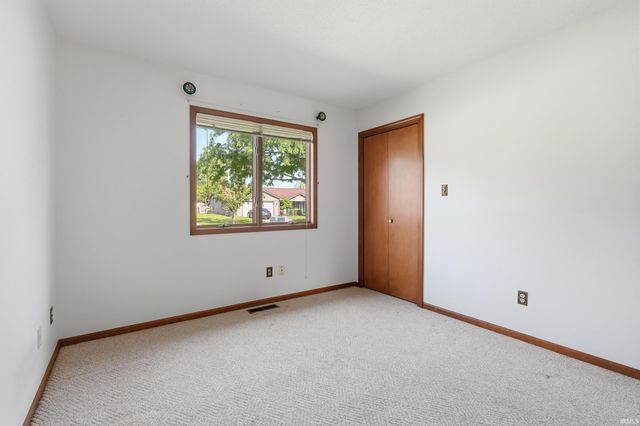 2921 Settlement Creek Run, Fort Wayne, IN 46804