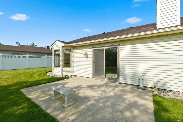2921 Settlement Creek Run, Fort Wayne, IN 46804