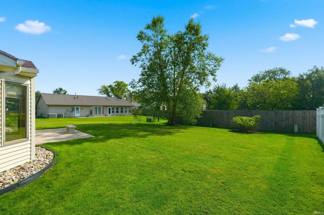 2921 Settlement Creek Run, Fort Wayne, IN 46804