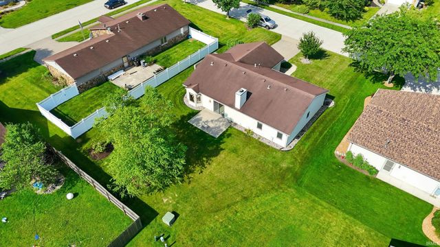 2921 Settlement Creek Run, Fort Wayne, IN 46804