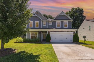 149 Kingston Drive, Mount Holly, NC 28120