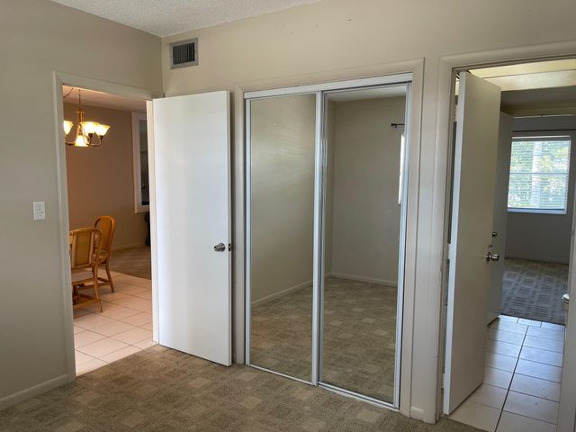 1117 Lake Terrace F-210, Boynton Beach, FL 33426