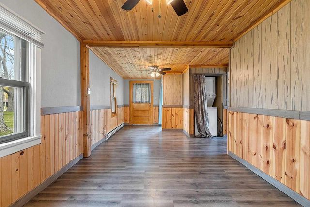 1713 BURNS AVENUE, Green Bay, WI 54303