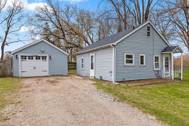 1713 BURNS AVENUE, Green Bay, WI 54303
