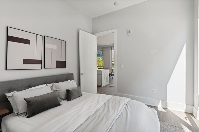 812 W Adams Street 515, Chicago, IL 60607