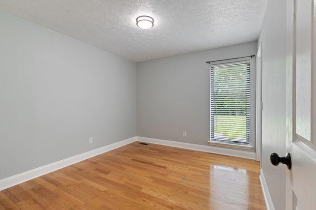 3791 Sylvia Rd, Dickson, TN 37055