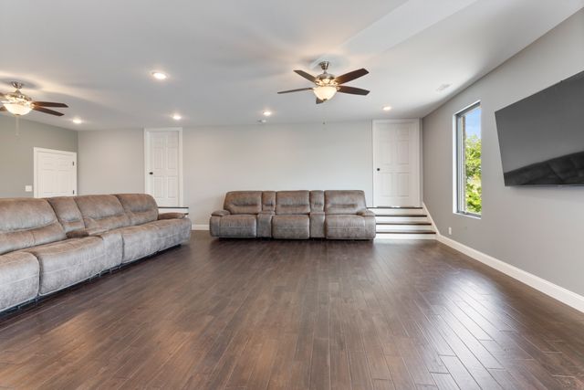 3791 Sylvia Rd, Dickson, TN 37055