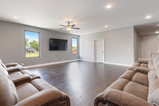 3791 Sylvia Rd, Dickson, TN 37055