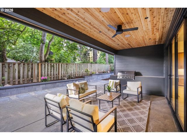 5154 Sw Dawn St, Lake Oswego, OR 97035