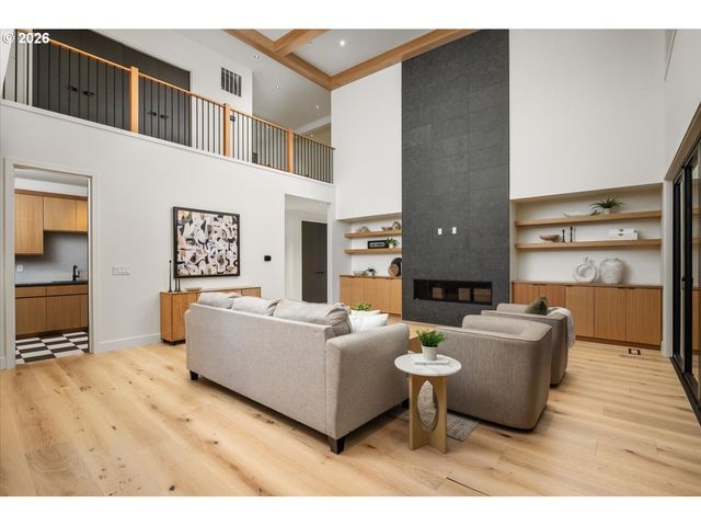 5154 Sw Dawn St, Lake Oswego, OR 97035