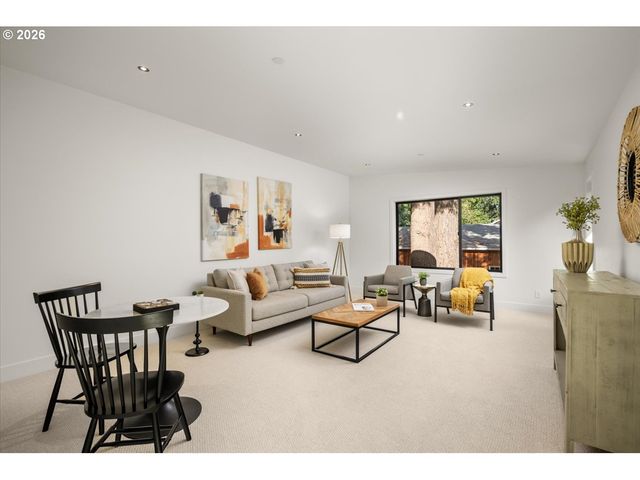 5154 Sw Dawn St, Lake Oswego, OR 97035