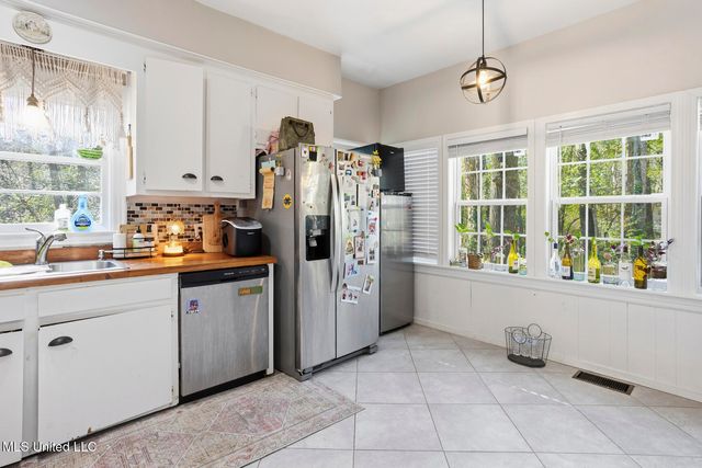 4023 Robin Drive, Jackson, MS 39206