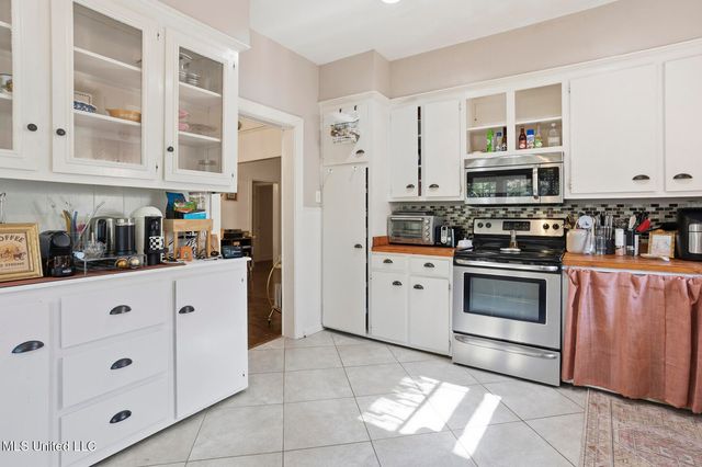 4023 Robin Drive, Jackson, MS 39206