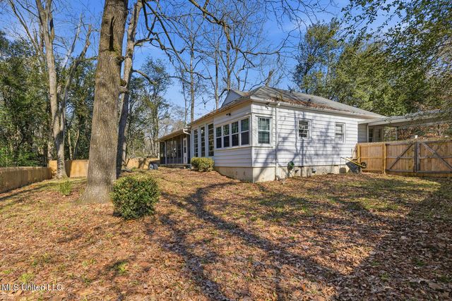 4023 Robin Drive, Jackson, MS 39206