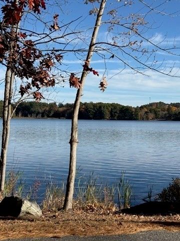 236 Snake Hill Rd, Ayer, MA 01432