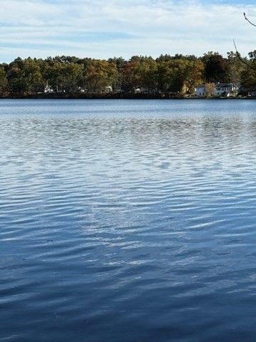 236 Snake Hill Rd, Ayer, MA 01432