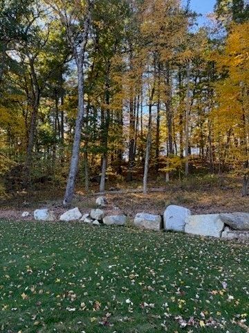 236 Snake Hill Rd, Ayer, MA 01432
