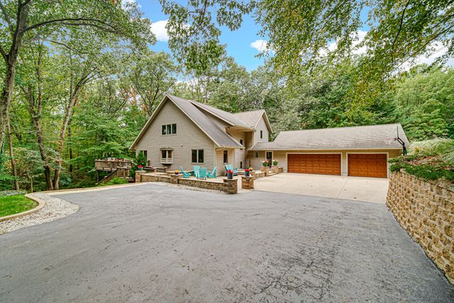 4079 W Schultz Road, La Porte, IN 46350