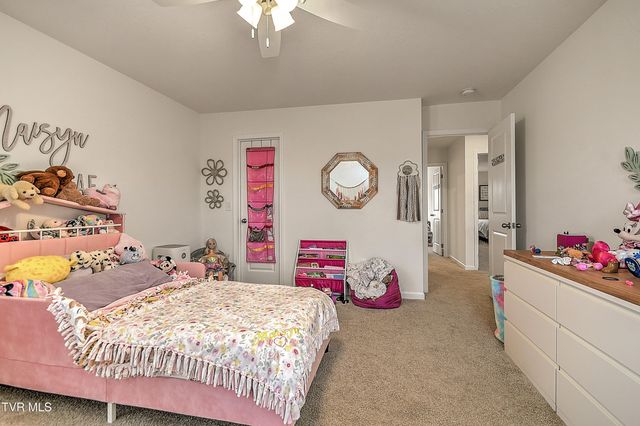 6901 Wildlife Circle, Piney Flats, TN 37686