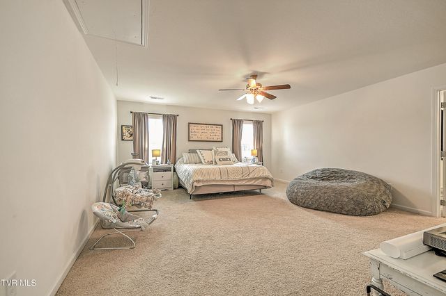 6901 Wildlife Circle, Piney Flats, TN 37686