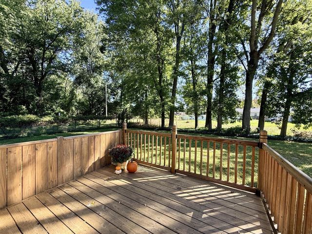 4801 Tressa Drive, Lansing, MI 48910
