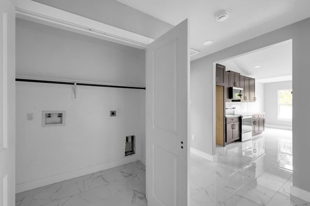 1977 La Salle Park Drive, Conroe, TX 77304