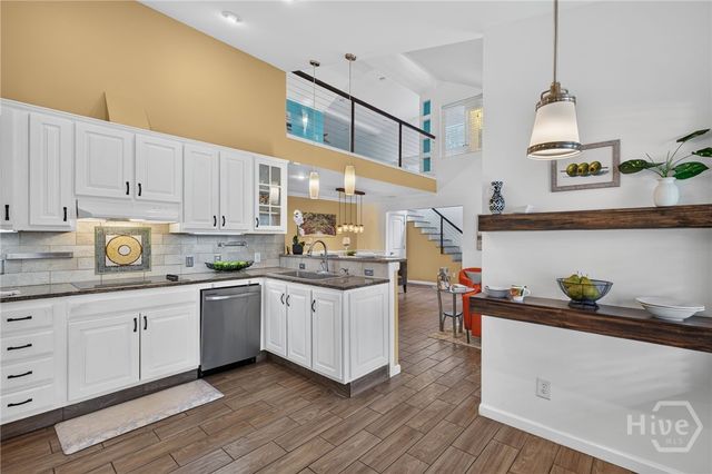 220 Laurelwood Drive, Savannah, GA 31419