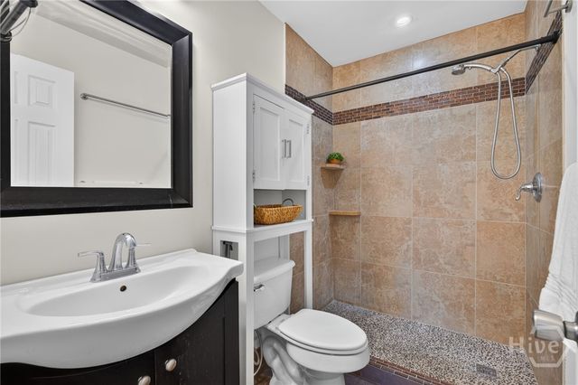 220 Laurelwood Drive, Savannah, GA 31419