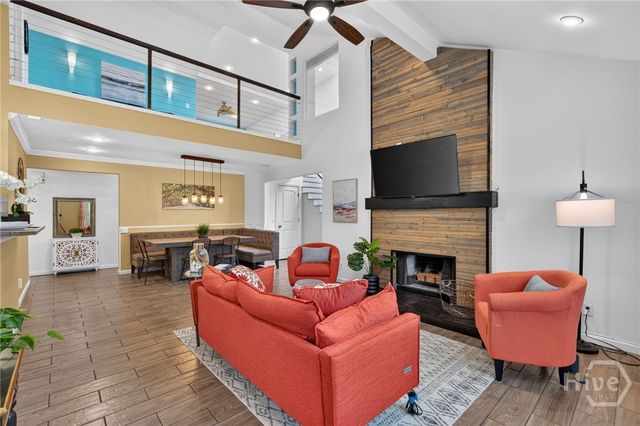 220 Laurelwood Drive, Savannah, GA 31419