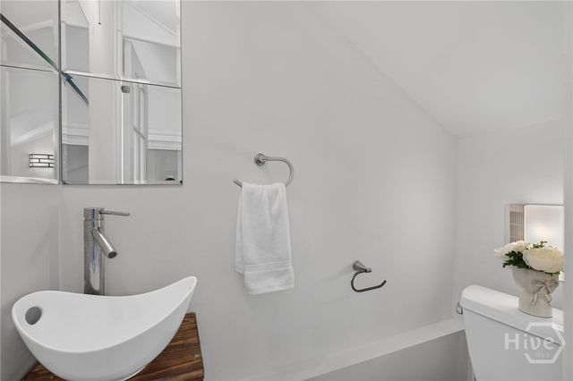 220 Laurelwood Drive, Savannah, GA 31419