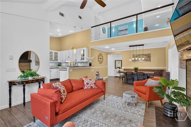 220 Laurelwood Drive, Savannah, GA 31419